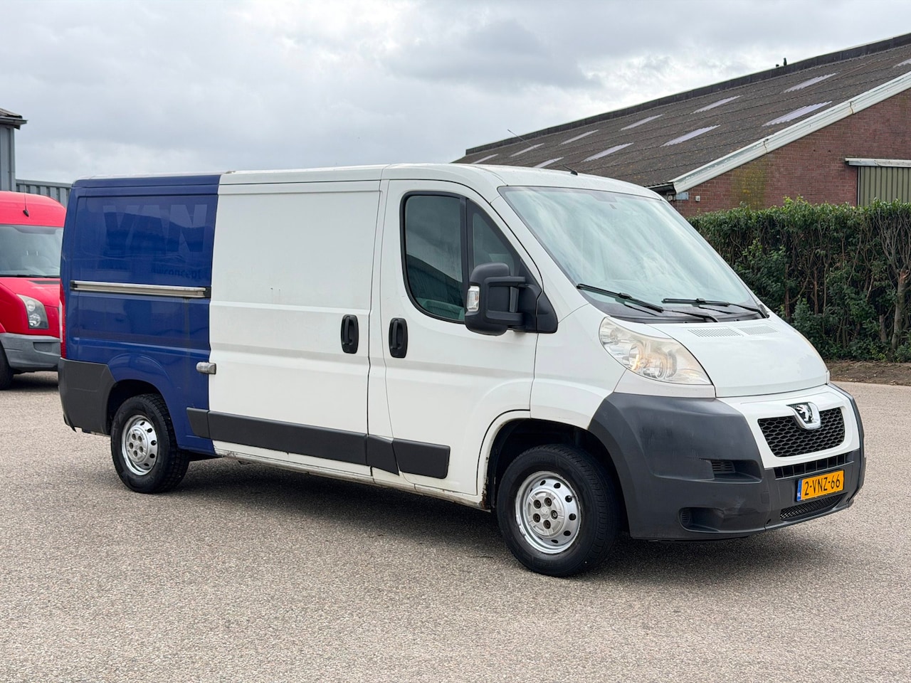 Peugeot Boxer - 333 2.2 HDI | L2H1 |120PK! | APK 7/2027 | E5 - AutoWereld.nl