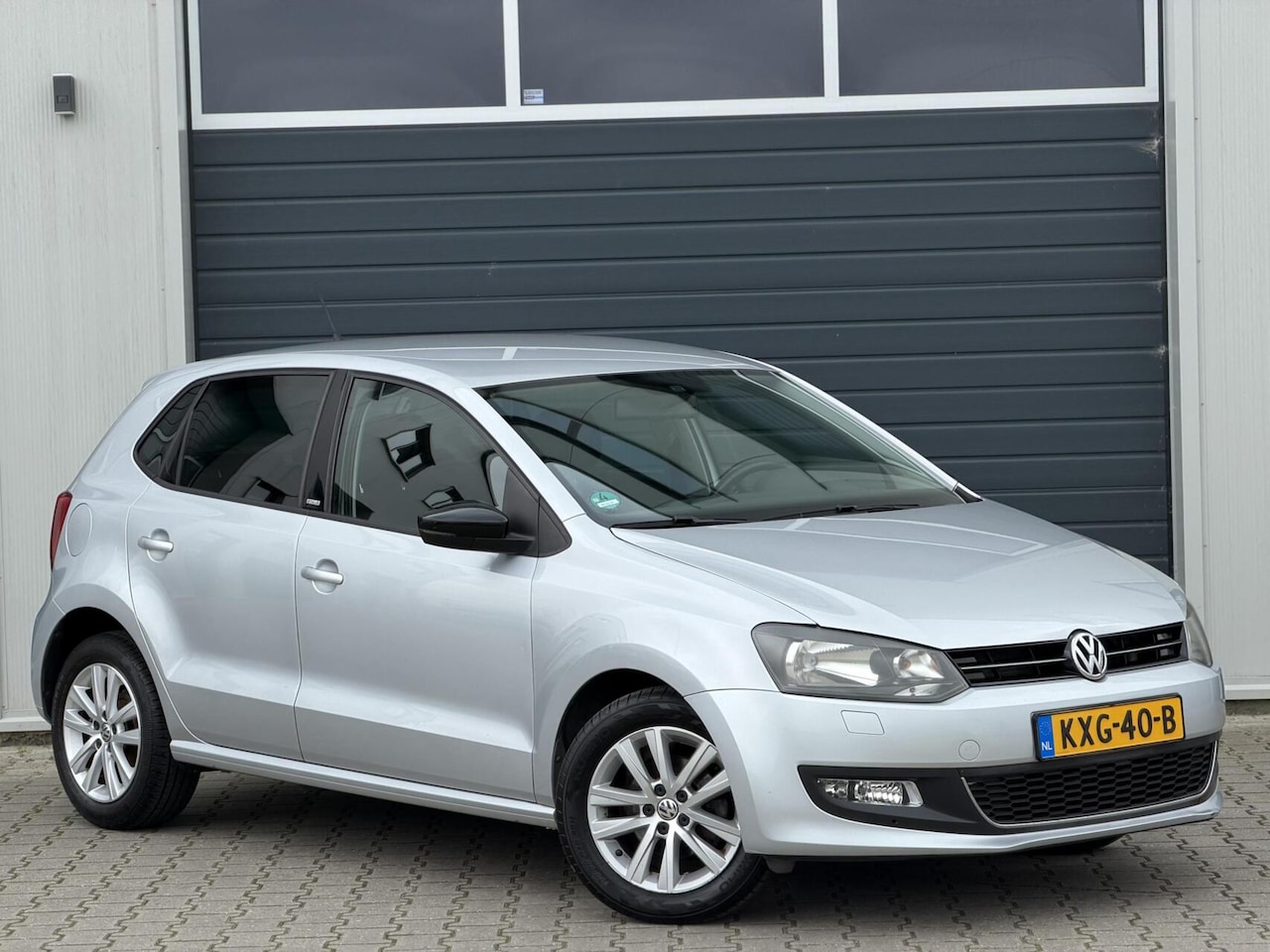 Volkswagen Polo - 1.2 TSI Highline / Style / Clima / Cruise - AutoWereld.nl