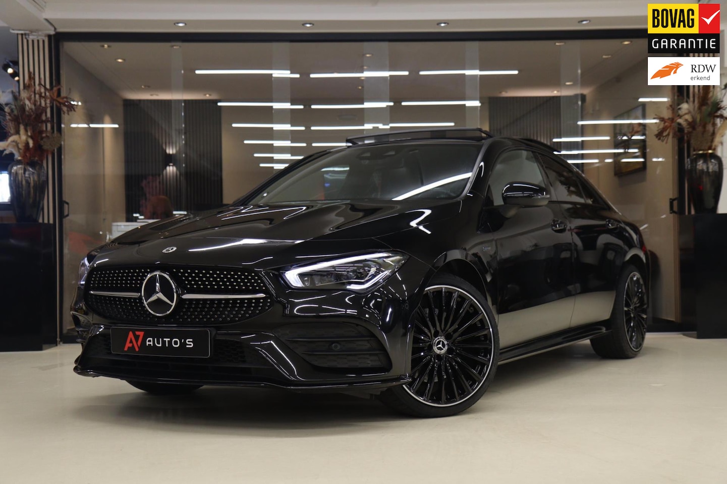 Mercedes-Benz CLA-Klasse - 250 e AMG-LINE PANO/HUD/KEYLESS/360CAM/CARPLAY/VOL - AutoWereld.nl