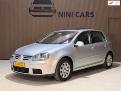 Volkswagen Golf - 1.6 FSI Turijn Automaat/Xenon/schuif-kantel dak/Navi/Trekhaak