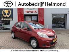 Toyota Yaris - 1.0 VVT-i Now | All-wheather banden | Dealer onderhouden