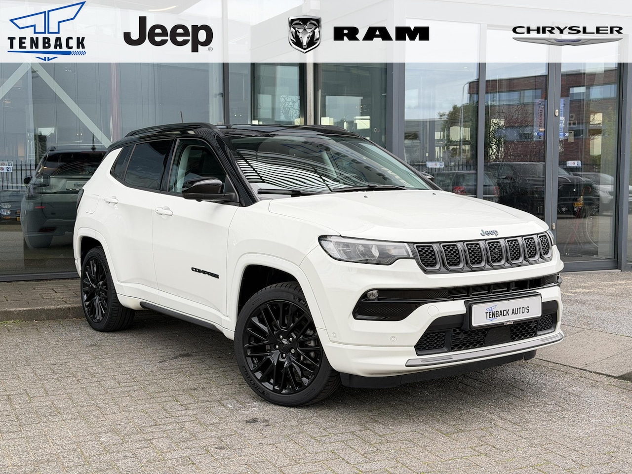 Jeep Compass - 4xe 240 Plug-in Hybrid Electric S | Full Option | 360° Camera | - AutoWereld.nl
