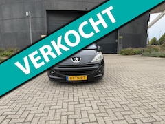 Peugeot 207 - 1.6-16V XT