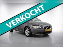 Volvo S40 - 1.6 Summum|Airco|parkeersensoren|dealer onderhouden