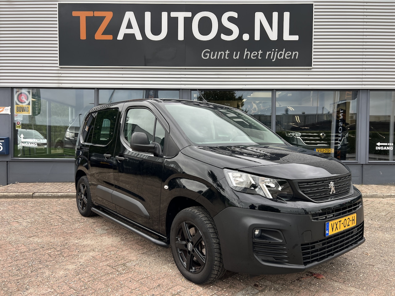 Peugeot Partner - 1.5 BlueHDi 130 Automaat - AutoWereld.nl