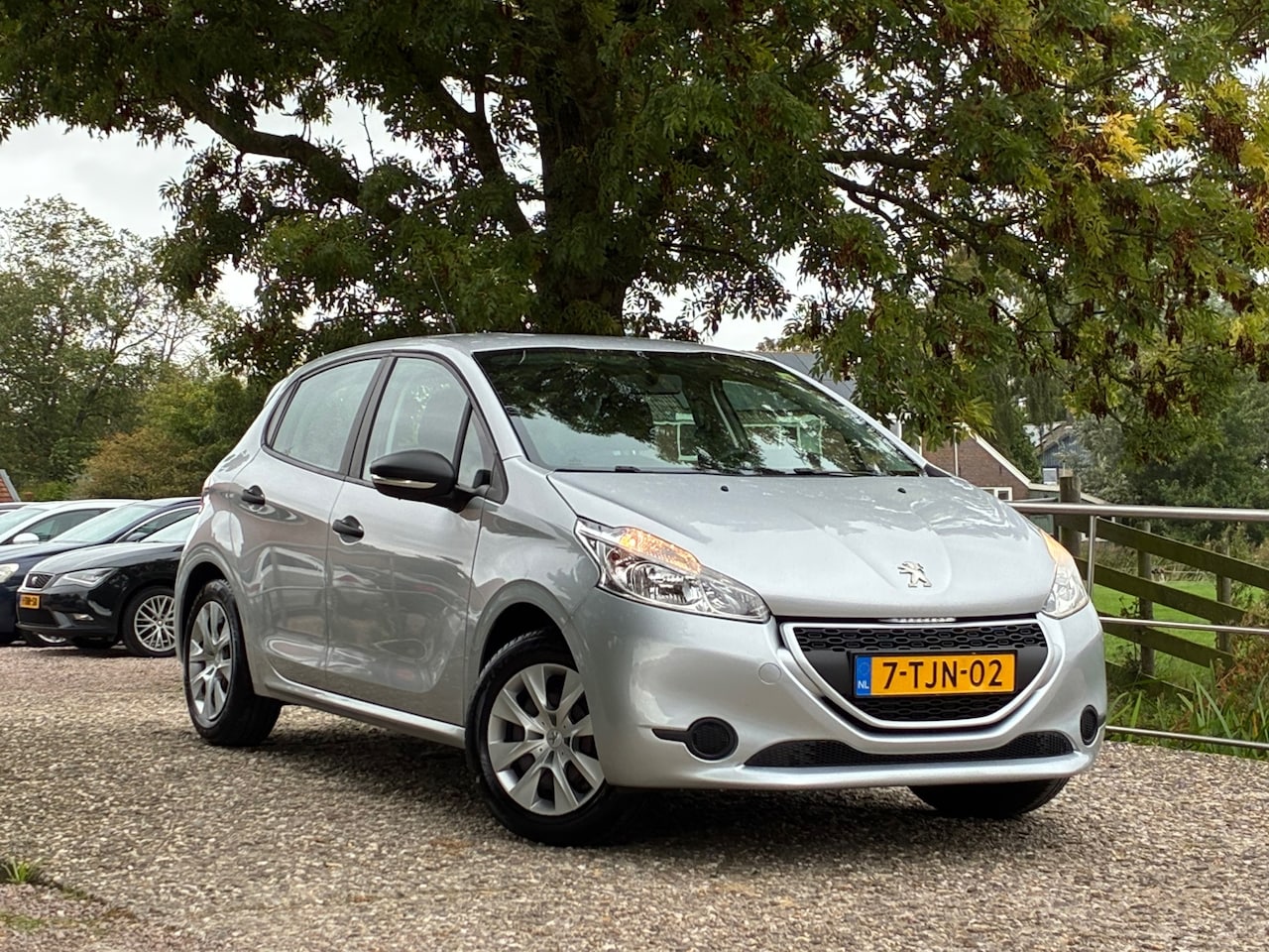 Peugeot 208 - 1.0 VTi Access | Airco + Cruise Nu €3.975,-!!! - AutoWereld.nl