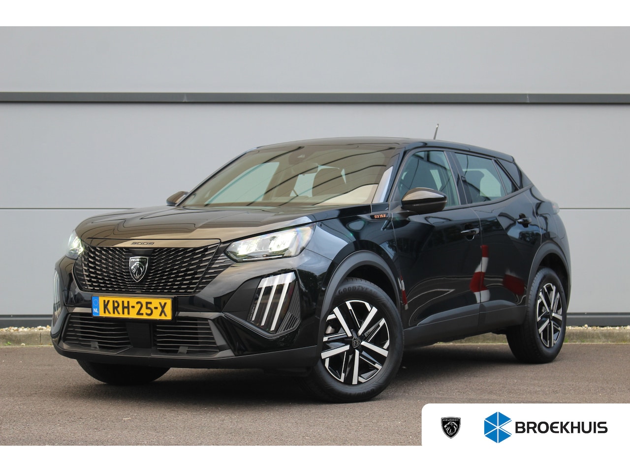 Peugeot 2008 - 1.2 Hybrid 145 Style | Climate & Cruise C. | CarPlay | LED | DAB + | | Climate & Cruise C. - AutoWereld.nl