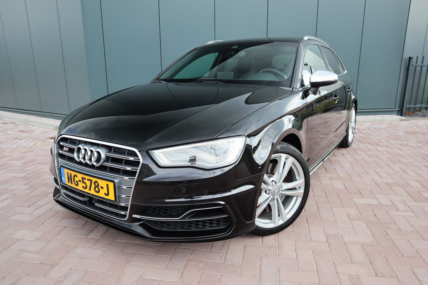 Audi S3 - Sportback 2.0 TFSI S3 quattro Pro Line Plus Panoramadak S Sportstoelen B&O Sound Adaptiev - AutoWereld.nl