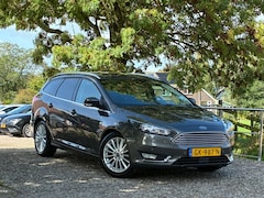 Ford Focus Wagon - 1.0 Titanium Edition | Cruise + Clima nu € 3.975,