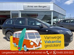 Ford Focus Wagon - 1.6-16V Futura Business PACK, climatronic, cruisecontrol, pdc, trekhaak, verwarmde stolen