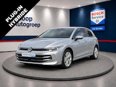 Volkswagen Golf - 1.5 eHybrid Life Edition PHEV | ERGO Massage | LED | Camera | ACC | Sfeerverlichting ( Ves