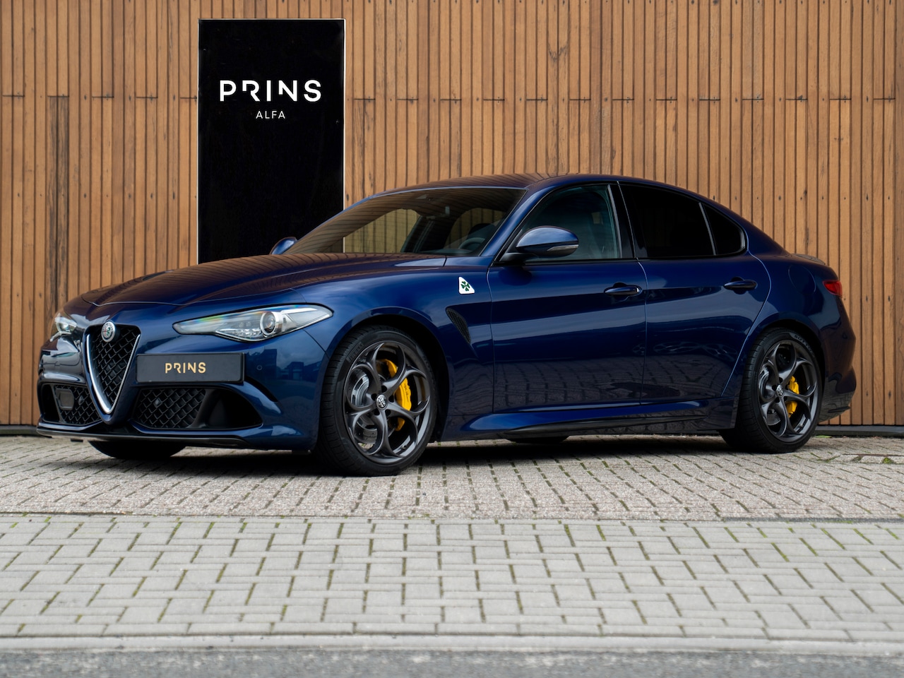Alfa Romeo Giulia - 2.9 V6 Quadrifoglio manuel - AutoWereld.nl