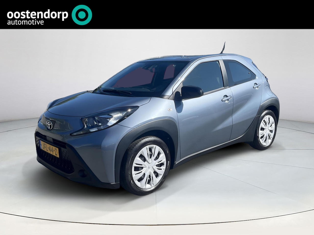 Toyota Aygo X - 1.0 VVT-i MT Play | Airco | Apple CarPlay / Android Auto | - AutoWereld.nl