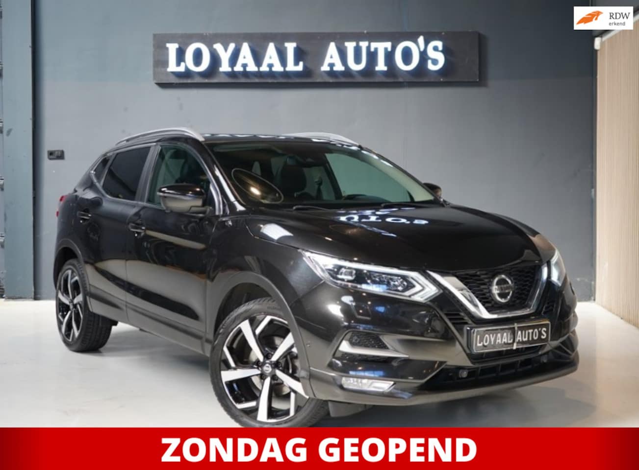 Nissan Qashqai - 1.2 Tekna | PANODAK | TREKHAAK | CRUISE | PDC | STOELVER. | AIRCO | NAVI | START/STOP - AutoWereld.nl