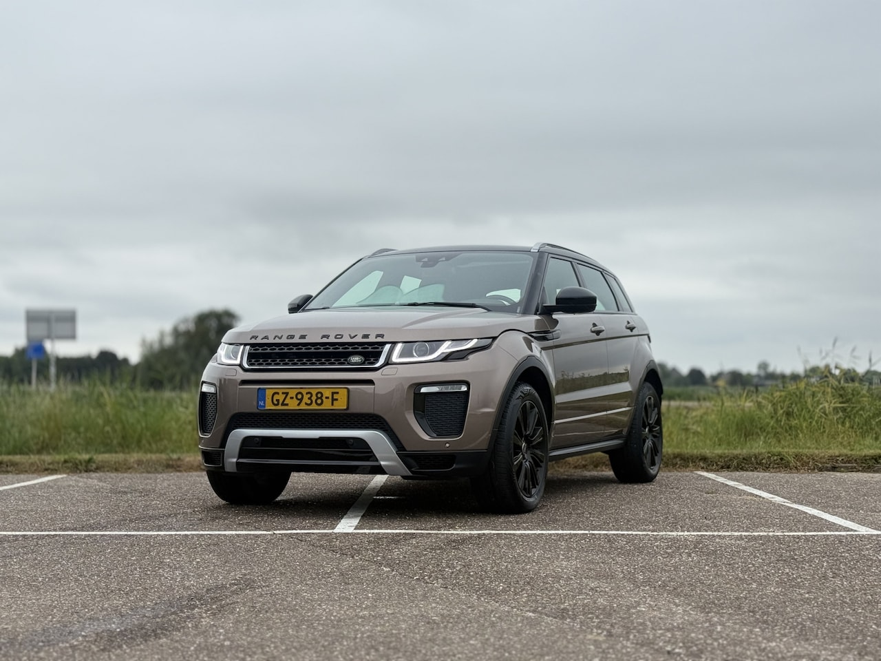 Land Rover Range Rover Evoque - 2.0 Si4 HSE Dynamic Pano | Meridian | Stoel-stuurverw. | Camera - AutoWereld.nl