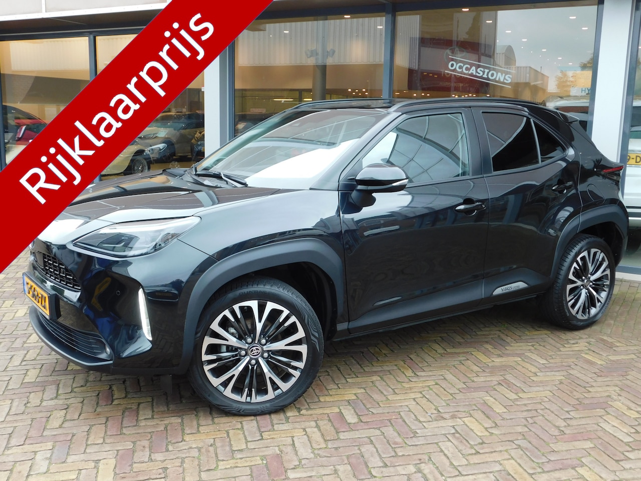 Toyota Yaris Cross - 1.5 Hybrid Executive | TREKHAAK | ALL-SEASON | JBL - AutoWereld.nl