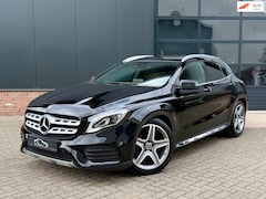 Mercedes-Benz GLA-Klasse - 180 AMG Line Automaat| 2018 | 66.111 km | Leder | CarPlay | 19”