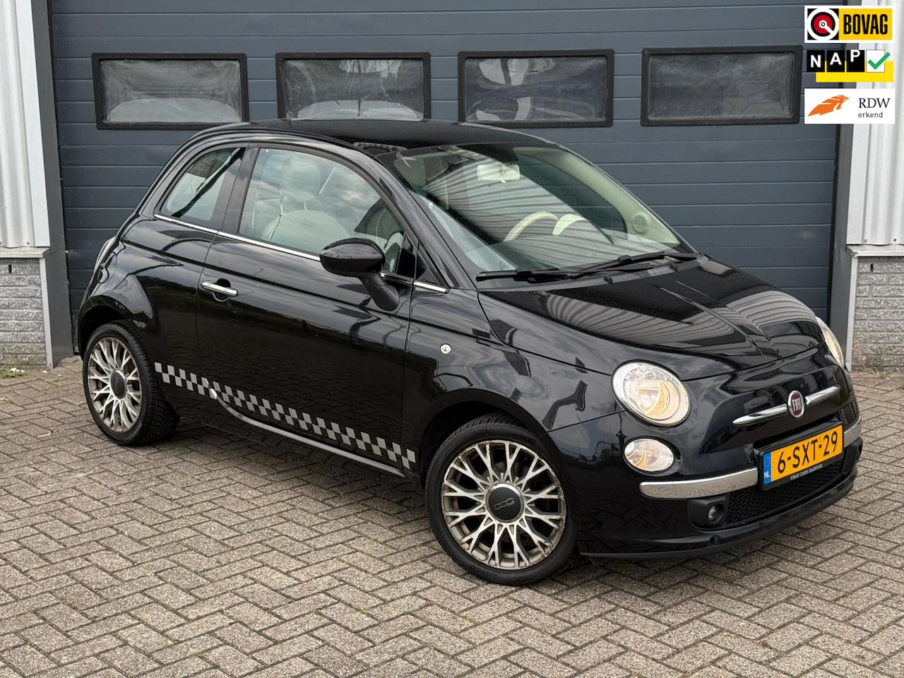 Fiat 500 - 0.9 TwinAir Lounge Automaat, Panoramadak, Airco etc! - AutoWereld.nl