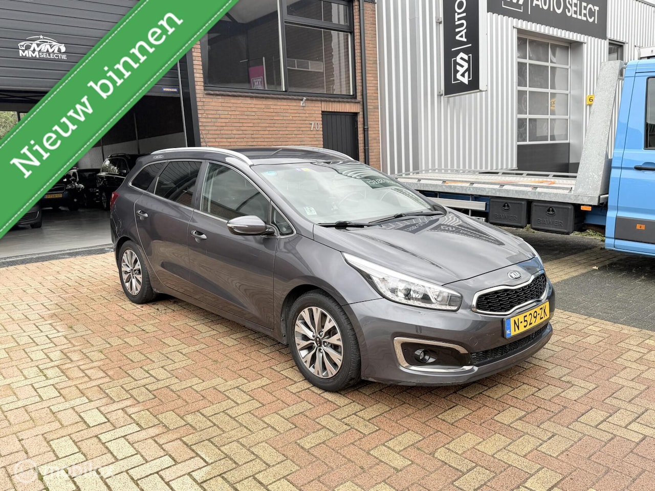 Kia Cee'd Sportswagon - 1.0 T-GDi FirstEdition Camera Trekhaak - AutoWereld.nl