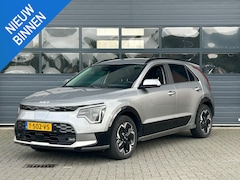 Kia Niro EV - DYNAMICPLUSLINE 64.8 KWH (100% SOH) I TREKHAAK I SCHUIF/KANTELDAK I STOELVERWARMING I P-CA