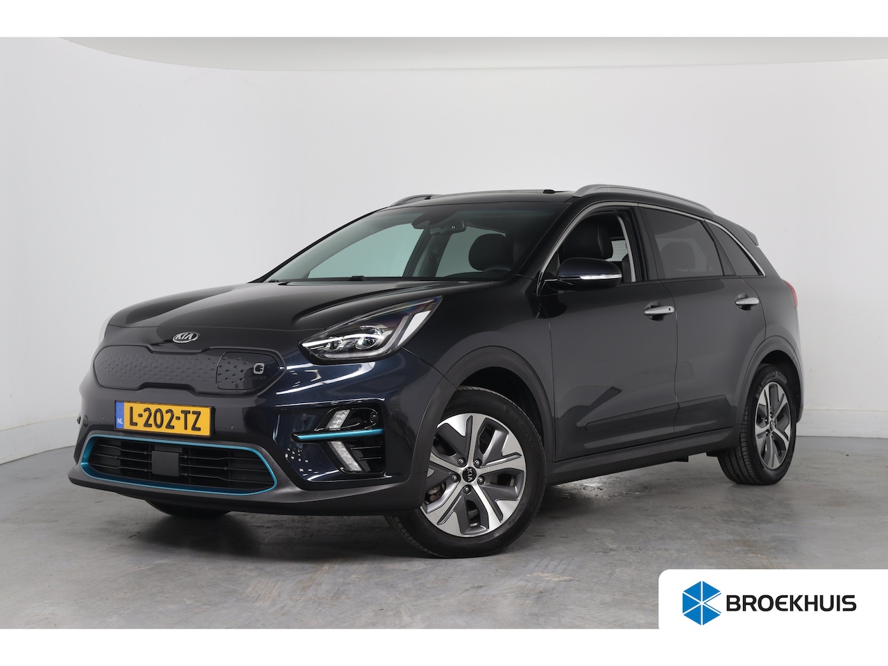 Kia e-Niro - DynamicPlusLine 64 kWh | 1e Eigenaar! | Open Dak | Stoel/Stuur Verwarming | Camera | Navi - AutoWereld.nl