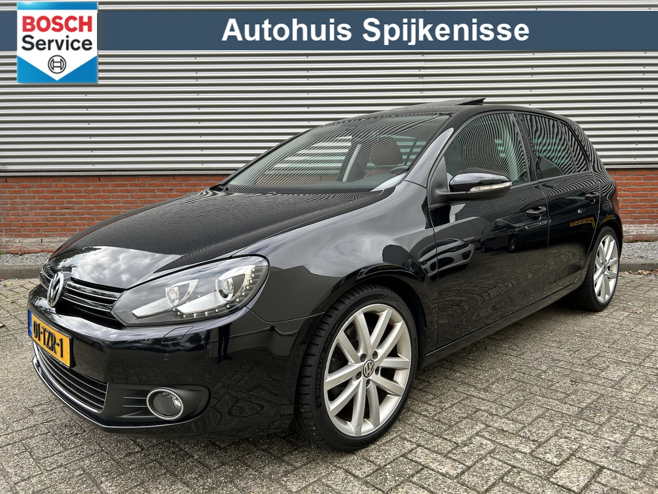 Volkswagen Golf - 1.4 TSI Highline | Automaat | Opendak | Xenon | Trekhaak | Goed onderhouden | Nette auto | - AutoWereld.nl