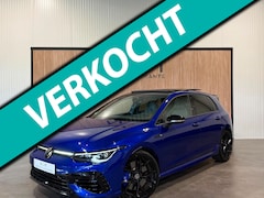 Volkswagen Golf - 2.0 TSI R Performance 4M|Akrapovic|Pano|H&K|HuD
