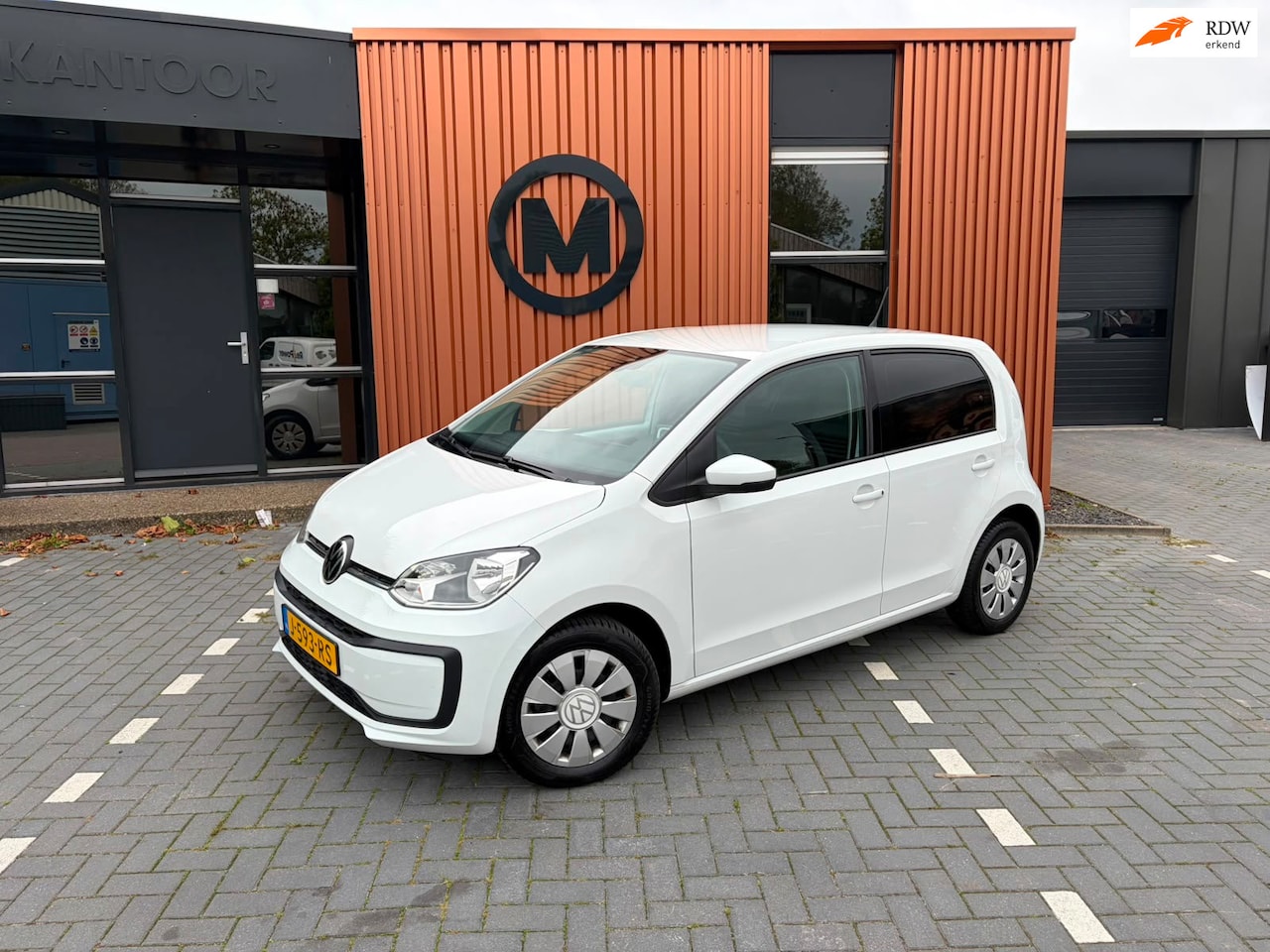 Volkswagen Up! - 1.0 BMT move up! Cruis/PDC/Clima - AutoWereld.nl