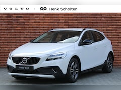 Volvo V40 Cross Country - T3 Automaat Edition+ | Afneembare trekhaak | Stoelverwarming | Navigatie | on Call | Clima