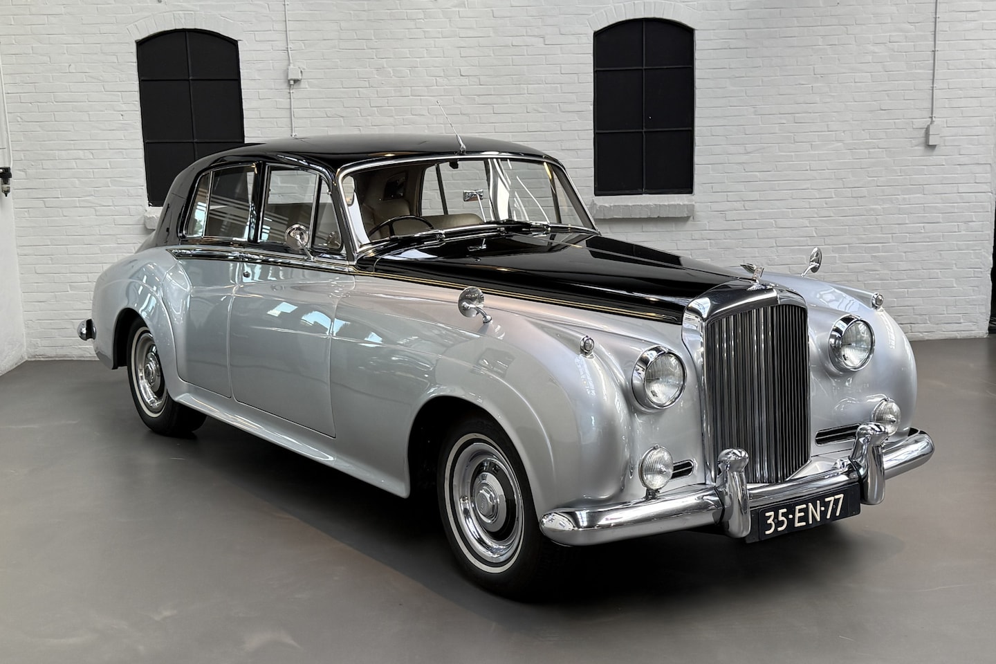 Bentley S2 - Saloon Perfect rijdende auto - AutoWereld.nl