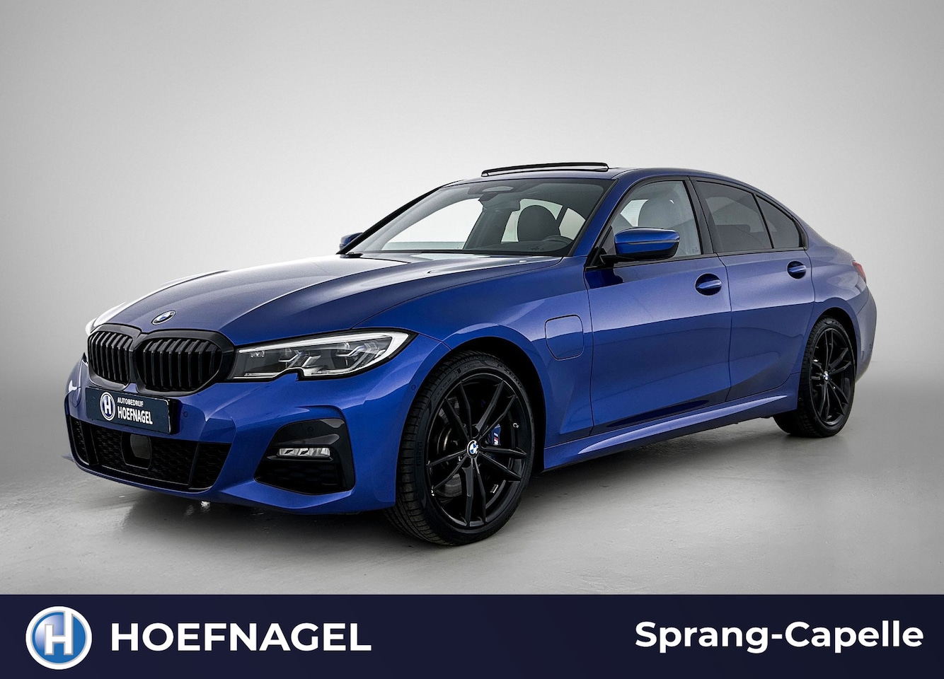 BMW 3-serie - 330e M Sport | Schuifdak | Laser | Autopilot | Camera | Memory Stoelen - AutoWereld.nl
