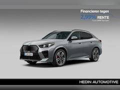 BMW iX2 - eDrive20 67 kWh M Sport Edition | M-sport Pro. | M Sportremsysteem Rot | Elektrisch verste