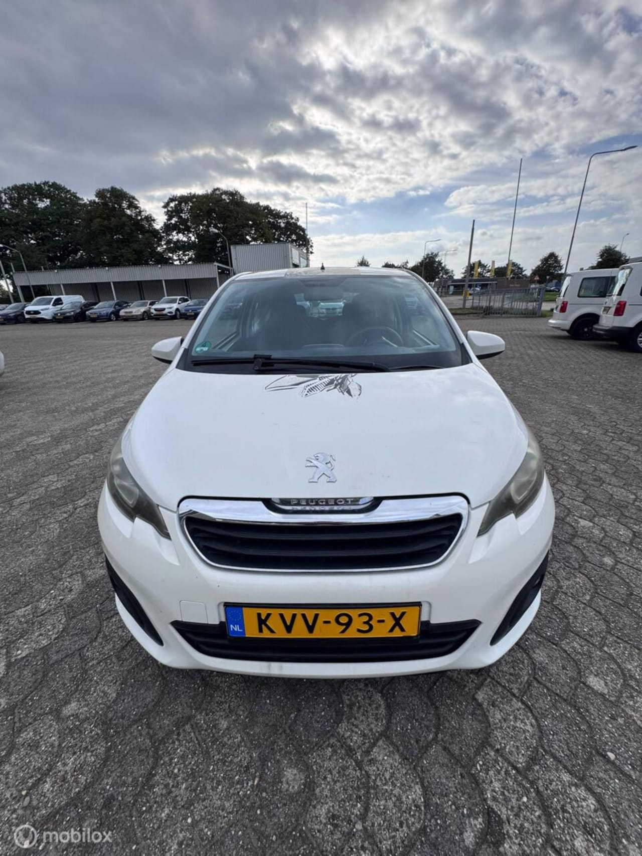 Peugeot 108 - 1.2 VTi Allure 1.2 VTi Allure - AutoWereld.nl