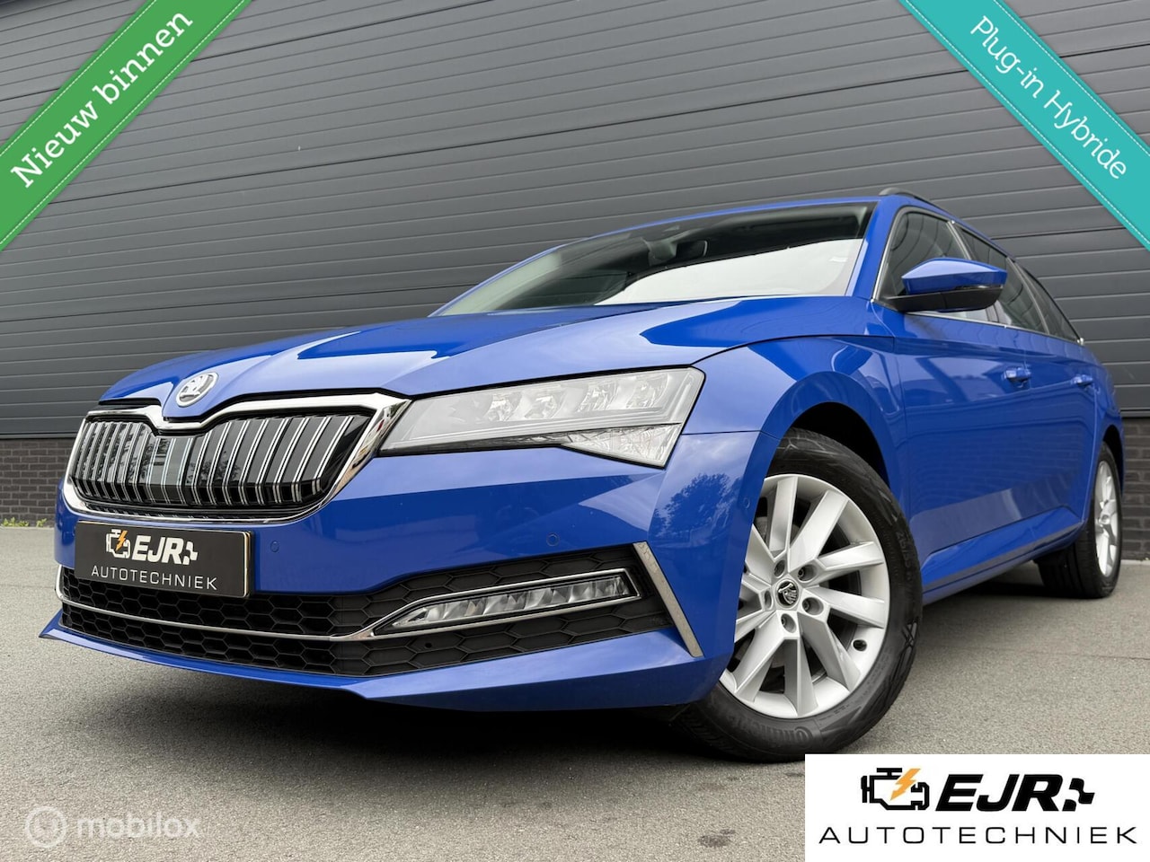 Skoda Superb Combi - 1.4 TSI iV Business Edition Plus 1.4 TSI iV Business Edition Plus TOPSTAAT! - AutoWereld.nl