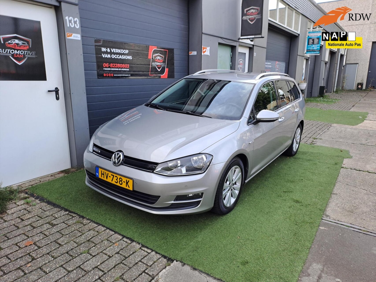 Volkswagen Golf Variant - 1.0 TSI 115pk Bluemotion 2016 Grijs - AutoWereld.nl
