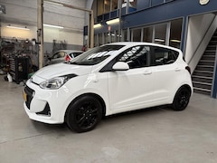 Hyundai i10 - 1.0i 66pk Comfort | Airco | LM Velgen | 4 elektr. ramen | Bluetooth | NAP | Rijklaar prijs