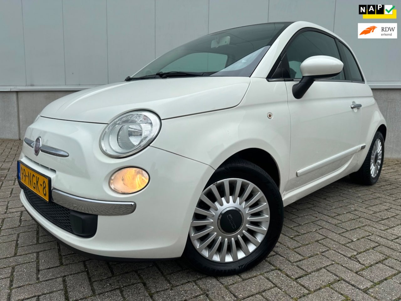 Fiat 500 - 1.2 Lounge Automaat NL auto..... - AutoWereld.nl
