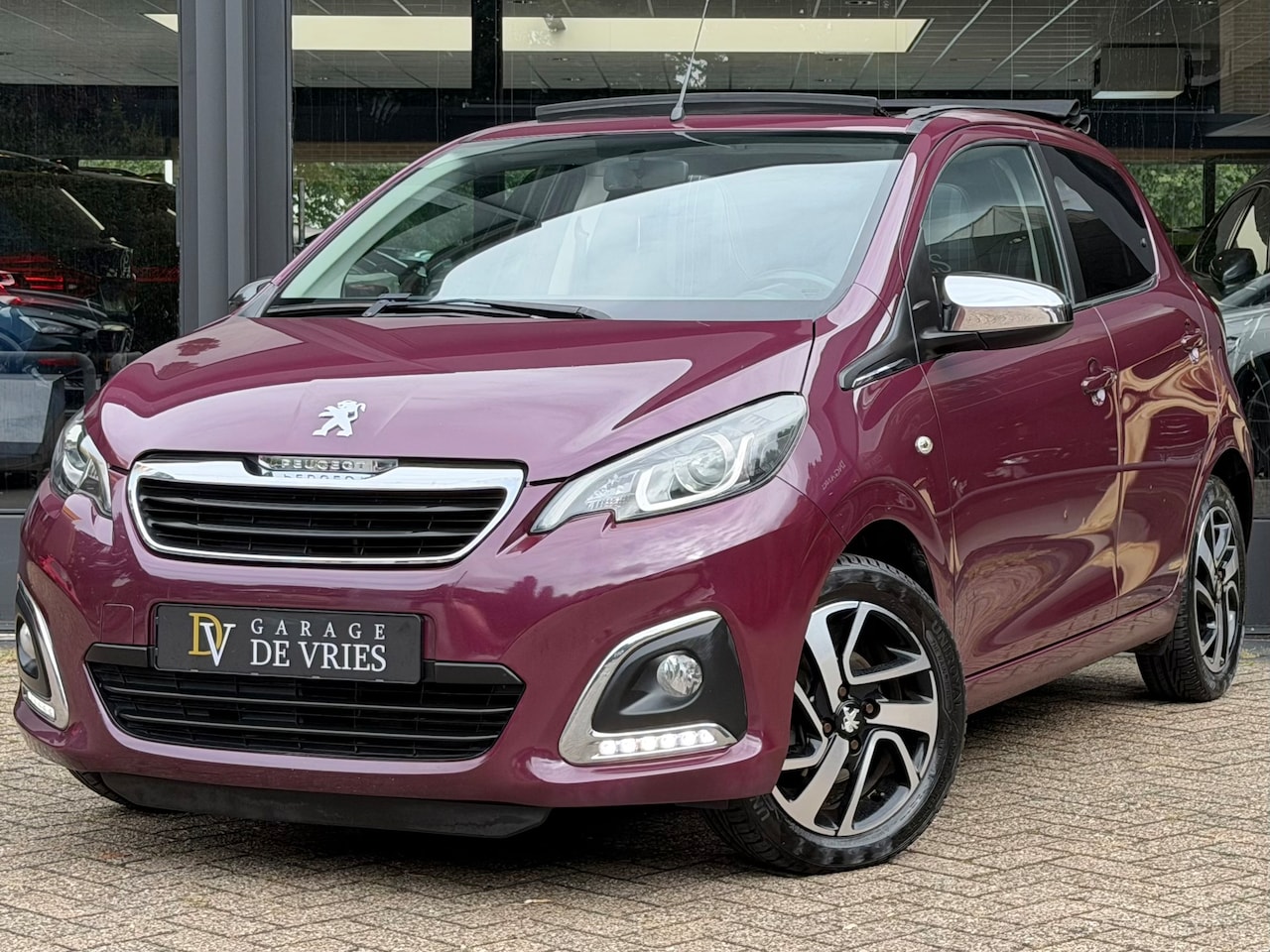 Peugeot 108 - 1.0 e-VTi GT-Line Cabrio Cruise Camera Climate Garantie - AutoWereld.nl