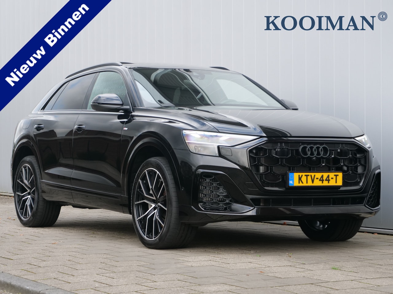 Audi Q8 - 55 TFSI e-hybrid quattro Black Line 394 Pk Automaat Navi / DAB / Apple Carplay / Pano-dak - AutoWereld.nl