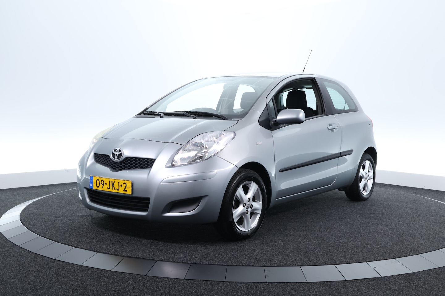 Toyota Yaris - 1.3 VVTi Luna |CRUISE|CLIMA|LM VELGEN 14''|ELK.PAKKET - AutoWereld.nl