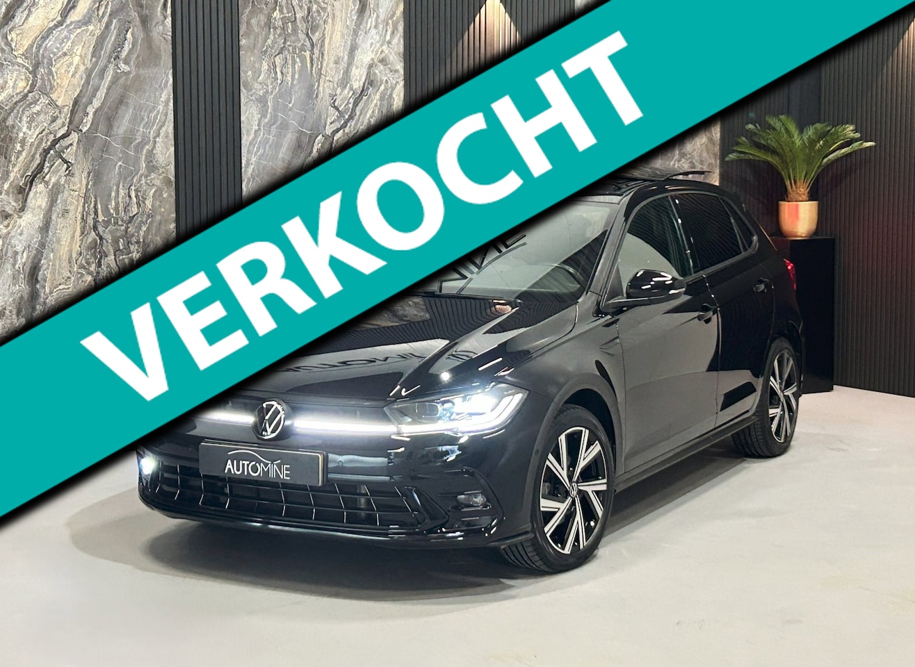 Volkswagen Polo - 1.0 TSI 3x R-line|PANO|ACC|SFEER|KEYLESS|CAMERA|BOMVOL! - AutoWereld.nl
