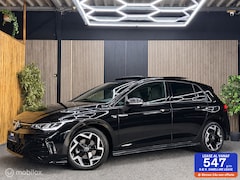 Volkswagen Golf - 1.5 eTSI R-Line|Pano|Led|Cam|Navi|Carplay