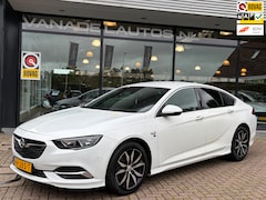 Opel Insignia Grand Sport - 1.5 Turbo Business Executive 5Drs OPC-Pack Leer Camera NL-Auto NAP Dealeronderhouden