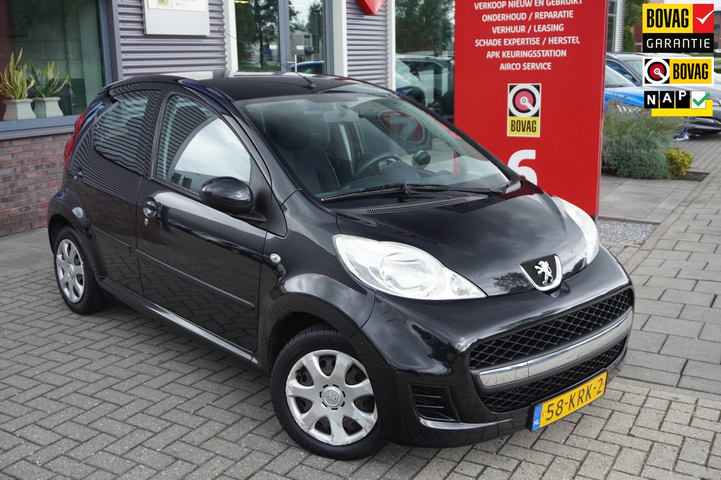 Peugeot 107 - 1.0-12V Sublime / AIrco / Radio - AutoWereld.nl