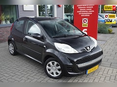 Peugeot 107 - 1.0-12V Sublime / AIrco / Radio