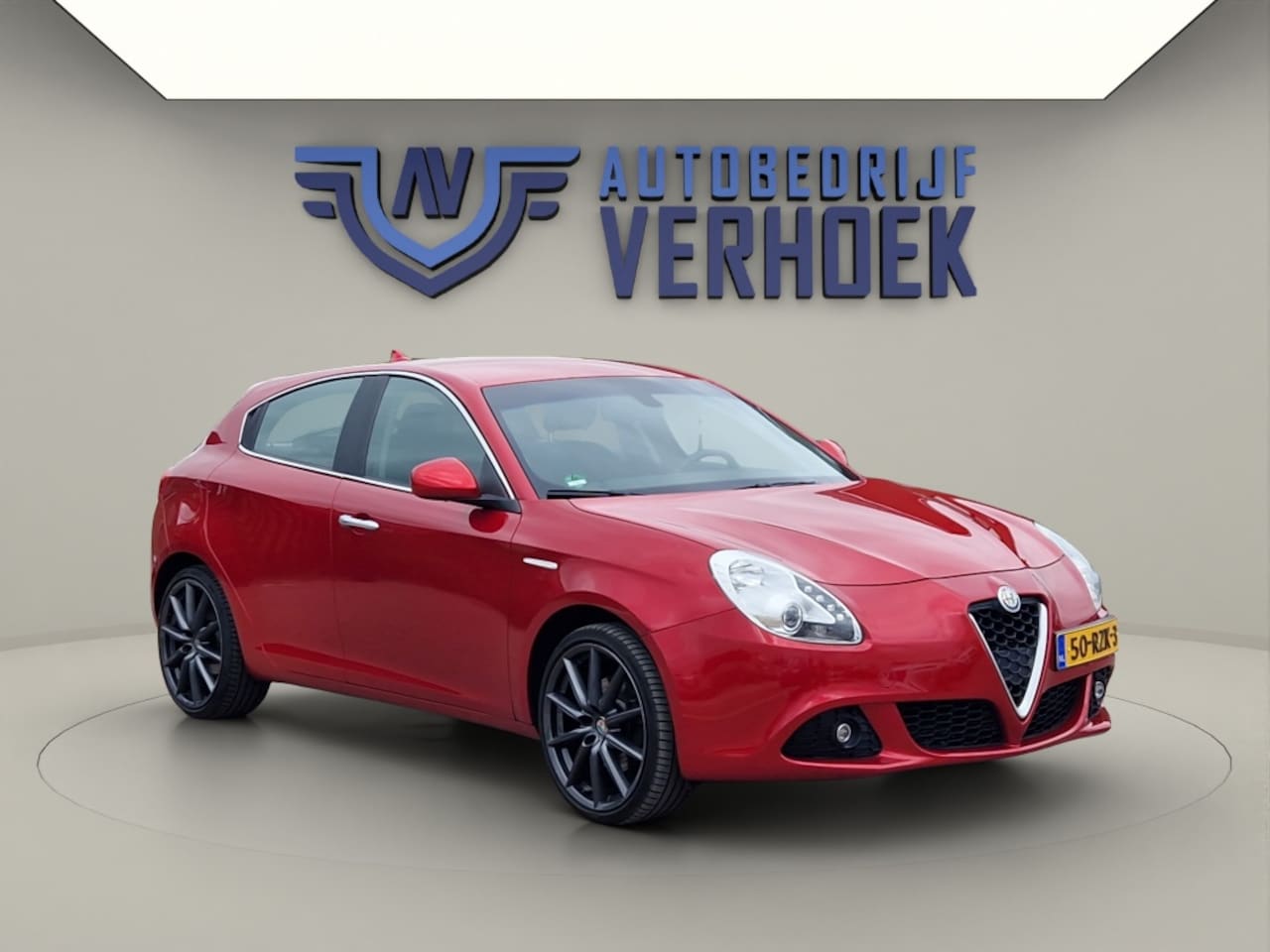 Alfa Romeo Giulietta - 1.4 T Distinctive Trekhaak - NL Auto - AutoWereld.nl