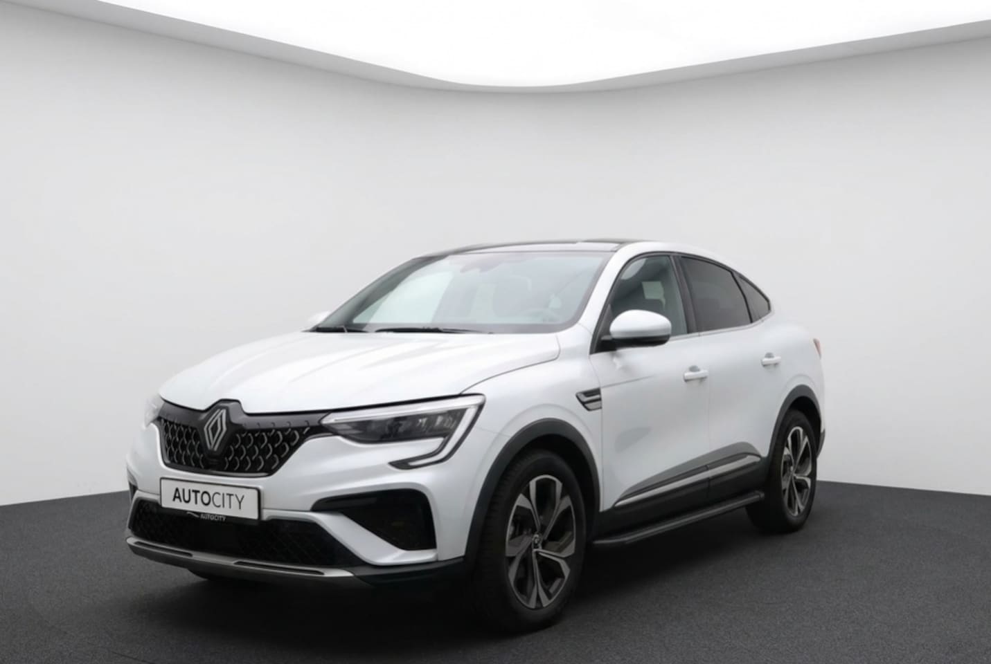 Renault Arkana - 1.3 Mild Hybrid Techno Pano l Camera l Keyless l LED - AutoWereld.nl