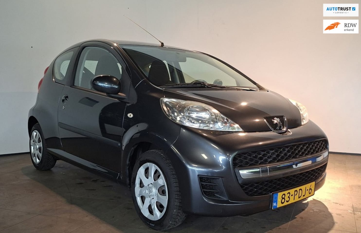 Peugeot 107 - 1.0-12V Millesim 200 1.0-12V Millesim 200 - AutoWereld.nl