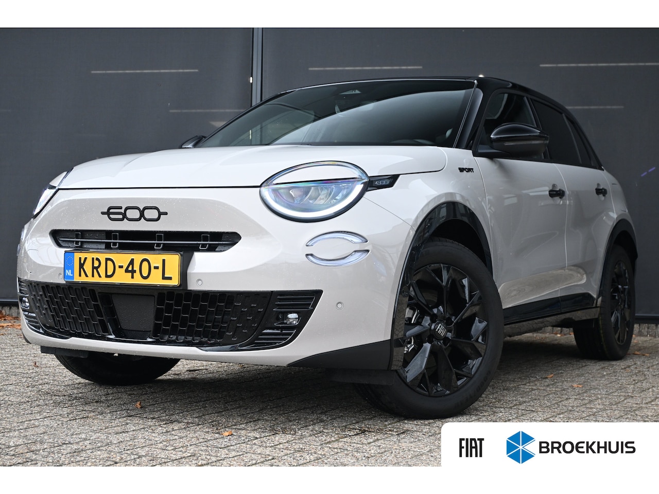 Fiat 600e - Sport 54 kWh DEMO-DEAL! Tot 8 Jaar Garantie! - AutoWereld.nl