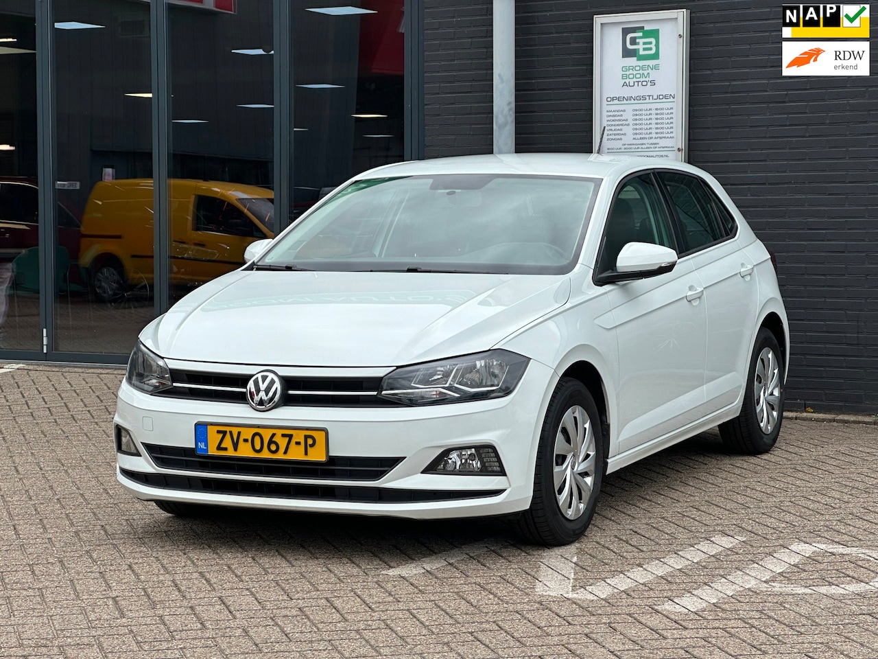Volkswagen Polo - 1.0 MPI Comfortline/1 STE EIG/APP-CONNECT/AIRCO/NL-AUTO NAP!! - AutoWereld.nl